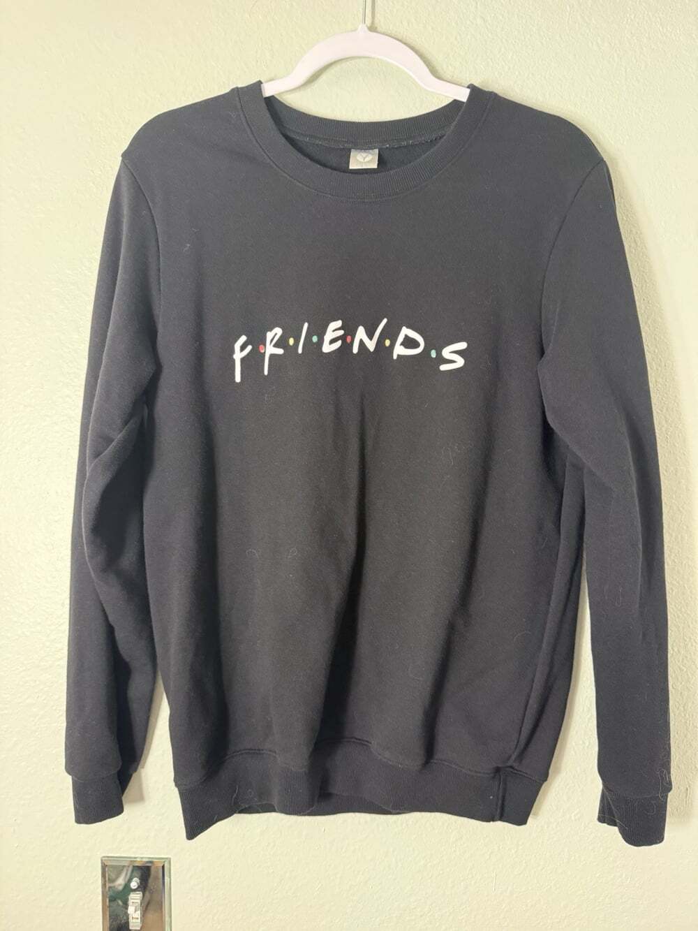 FRIENDS Logo Crewneck Pullover - Black Women’s Large